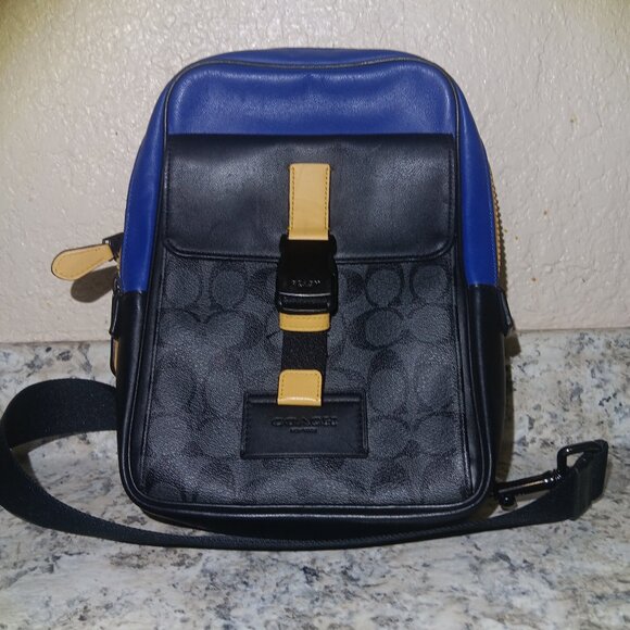 Coach Track Pack Colorblock Signature Canvas - Picture 1 of 2